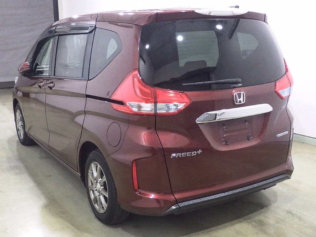 HONDA FREED+