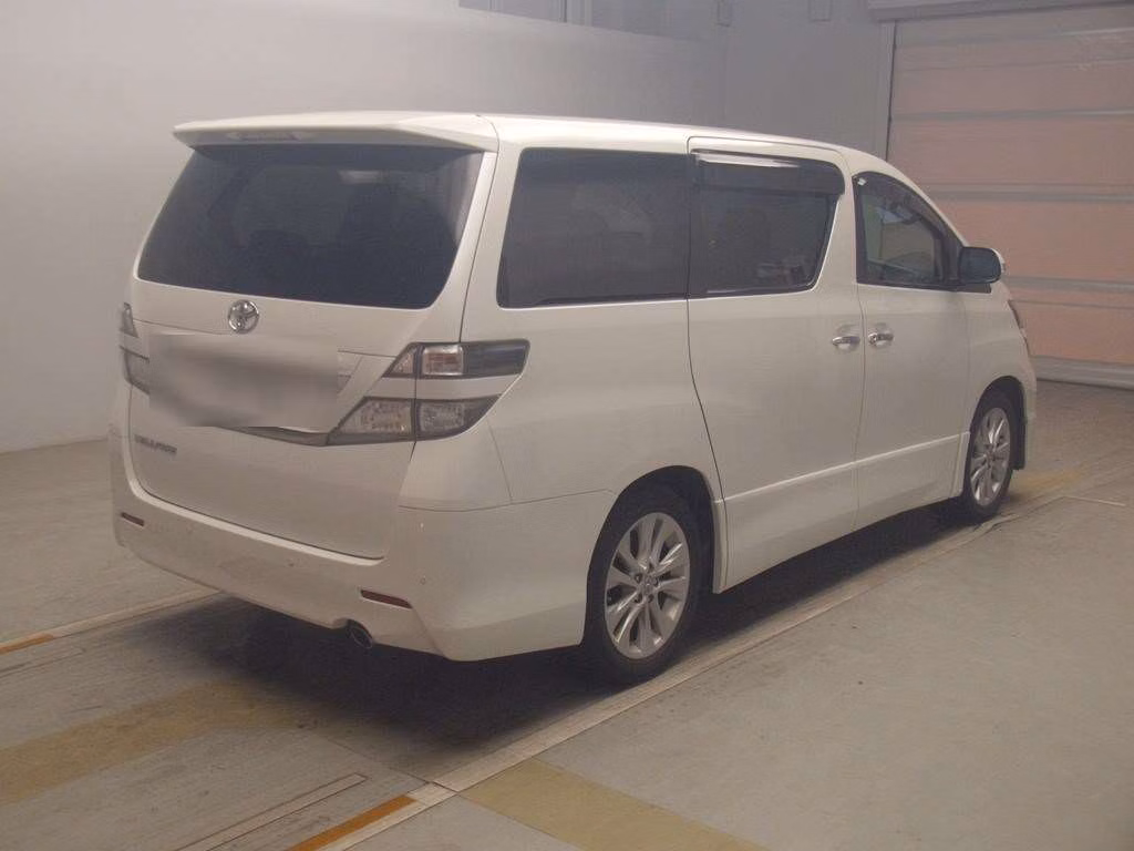 TOYOTA VELLFIRE