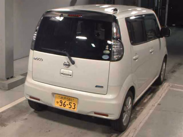 NISSAN MOCO