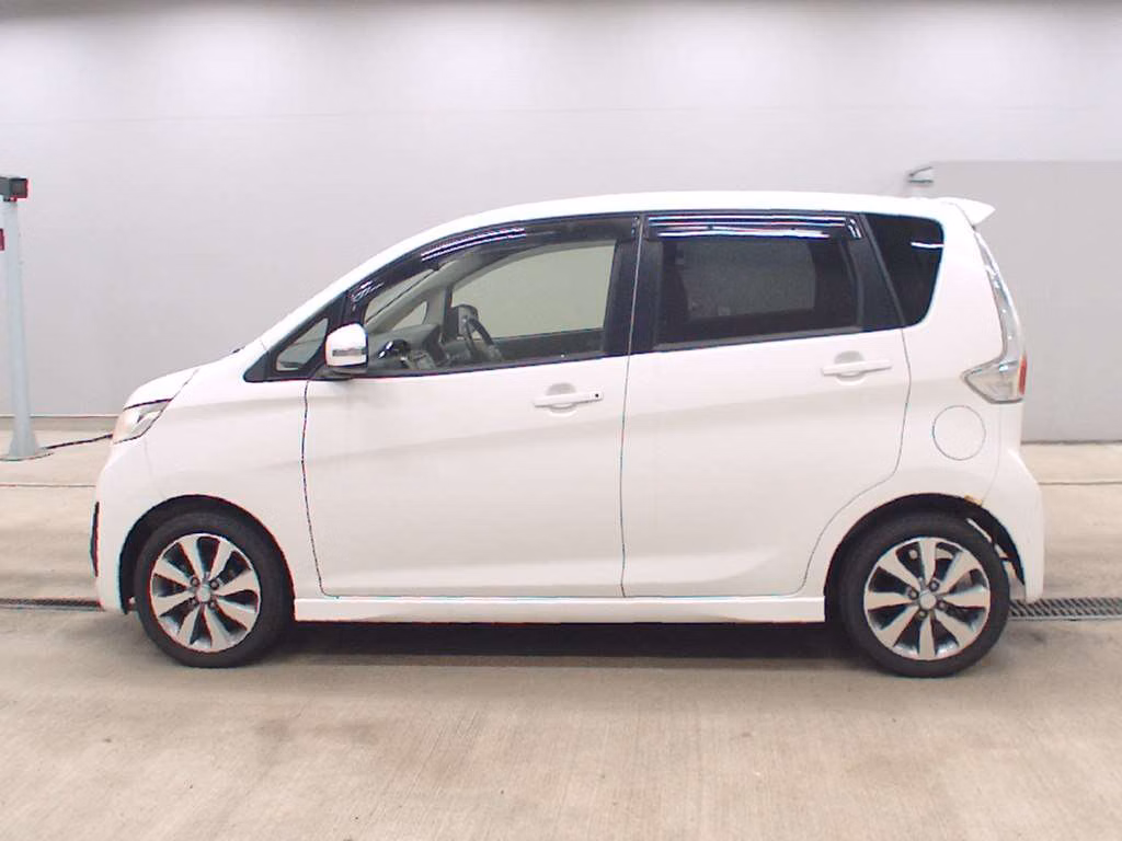 MITSUBISHI EK CUSTOM
