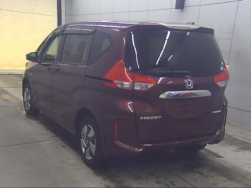 HONDA FREED+