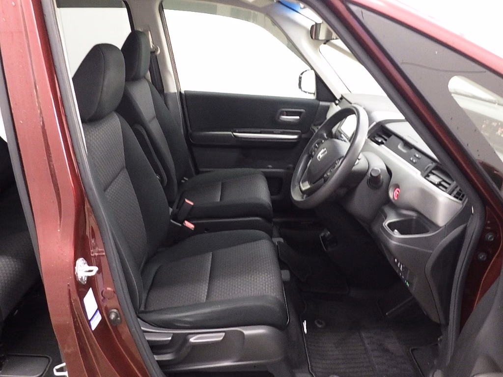 HONDA FREED+