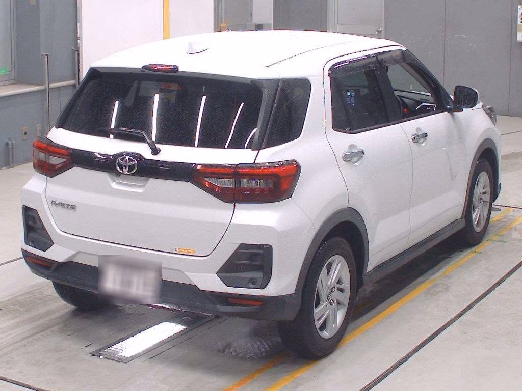 TOYOTA RAIZE