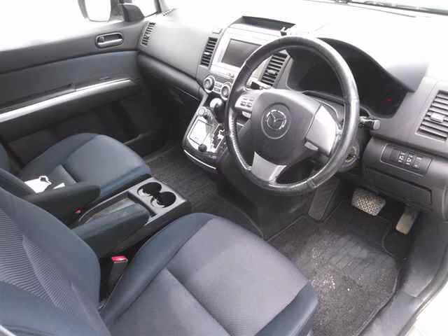MAZDA MPV