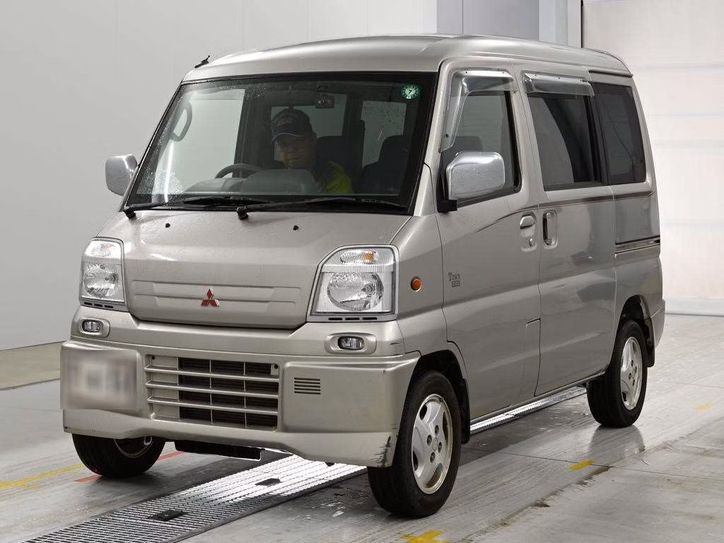 MITSUBISHI TOWN BOX