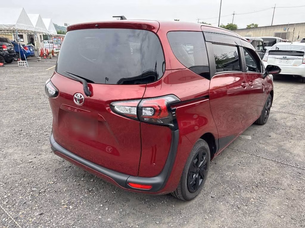 TOYOTA SIENTA