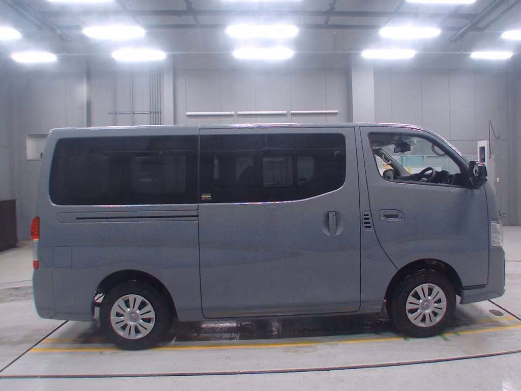NISSAN CARAVAN