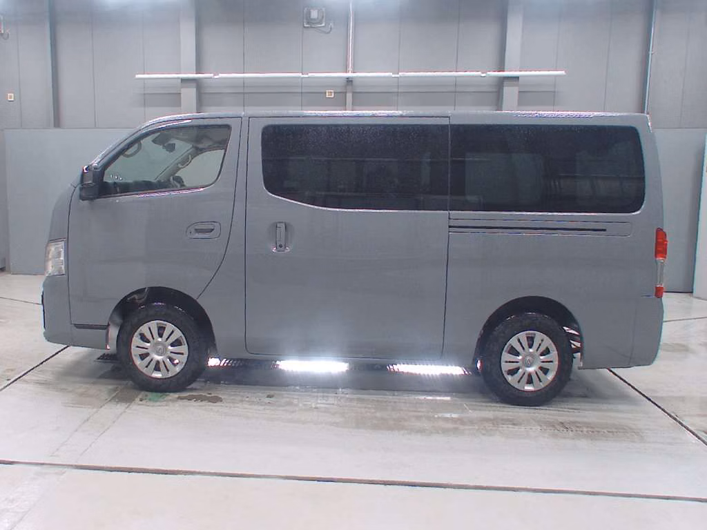 NISSAN CARAVAN
