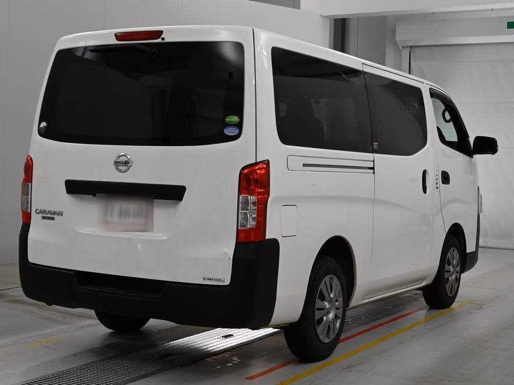 NISSAN NV350 CARAVAN