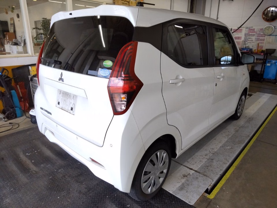 MITSUBISHI EK WAGON