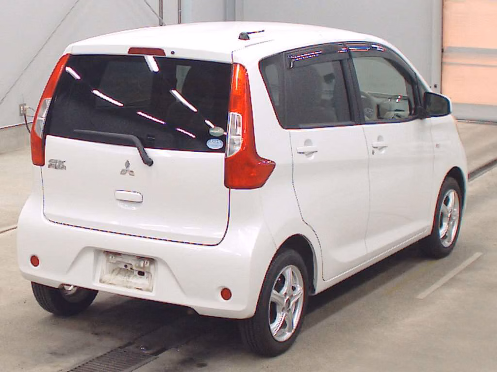 MITSUBISHI EK WAGON