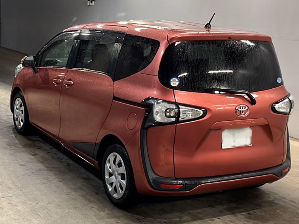 TOYOTA SIENTA