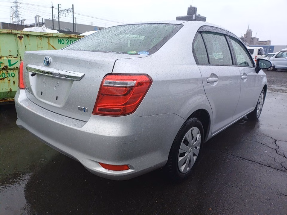 TOYOTA COROLLA AXIO