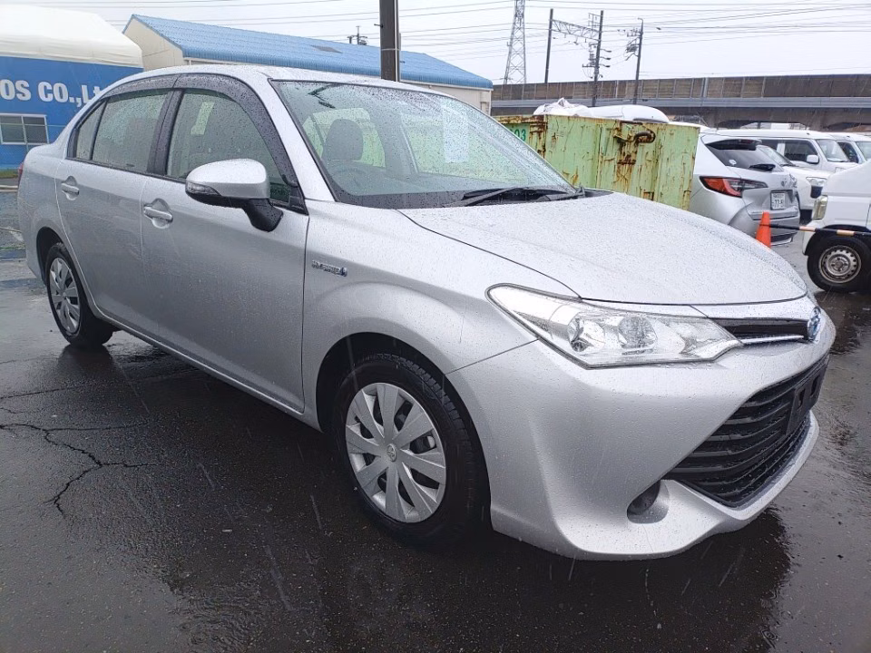 TOYOTA COROLLA AXIO