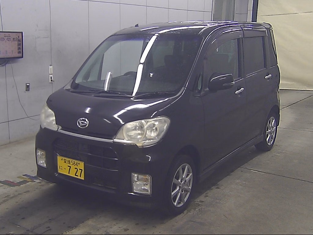 DAIHATSU TANTO EXE
