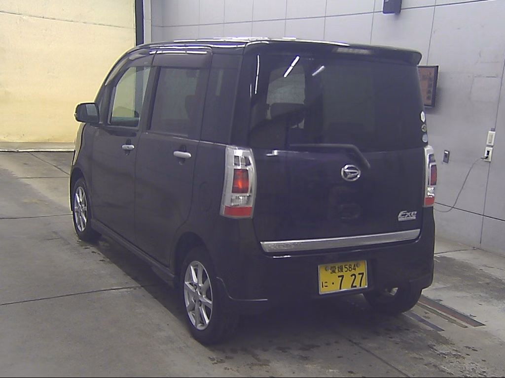 DAIHATSU TANTO EXE