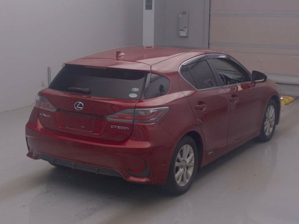 LEXUS CT200H