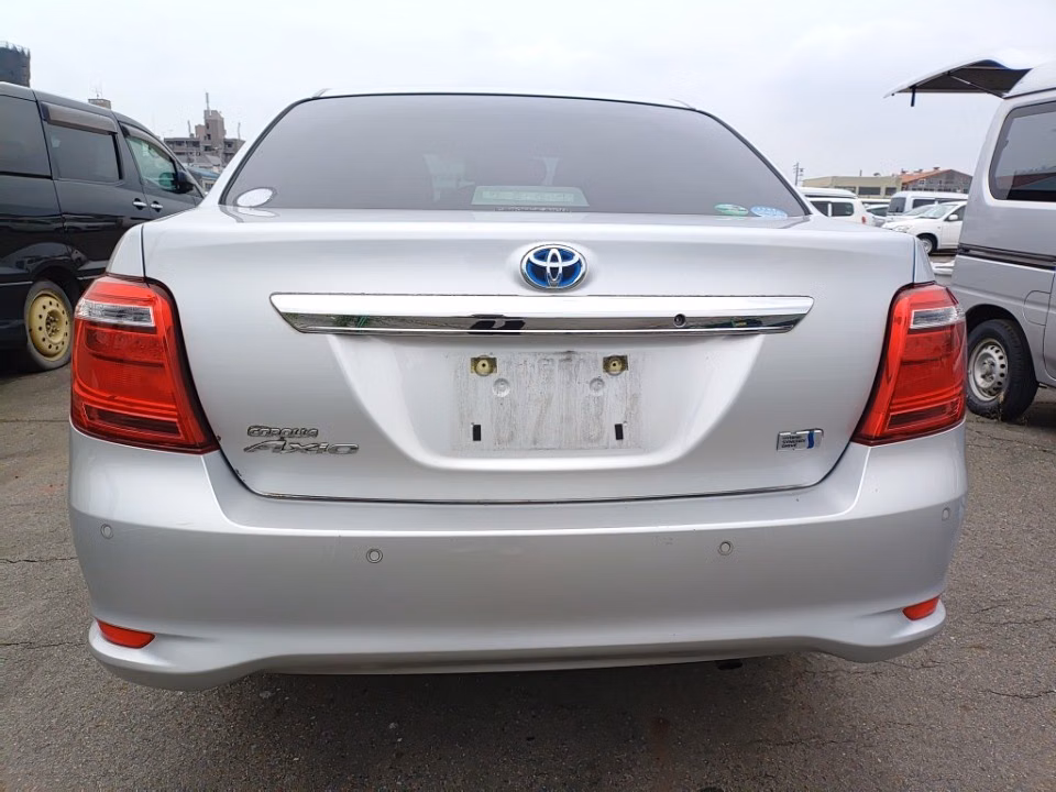 TOYOTA COROLLA AXIO