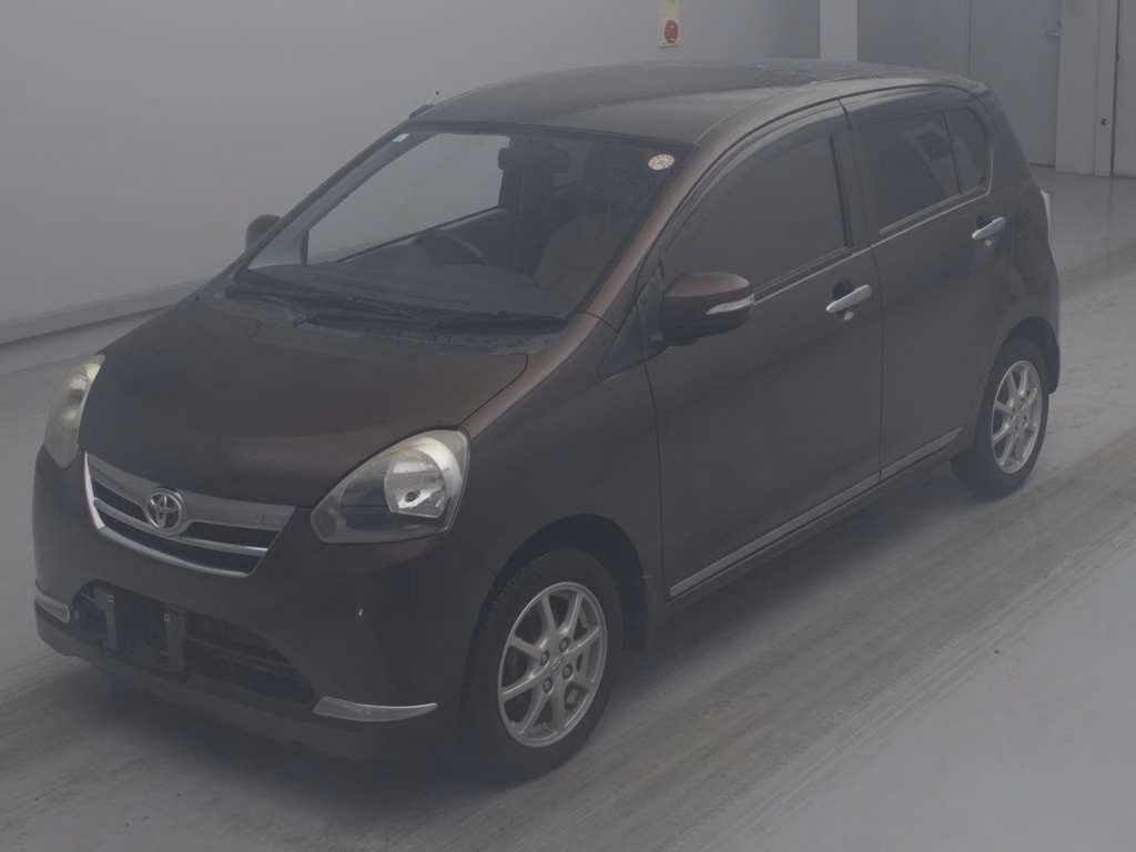 TOYOTA PIXIS EPOCH