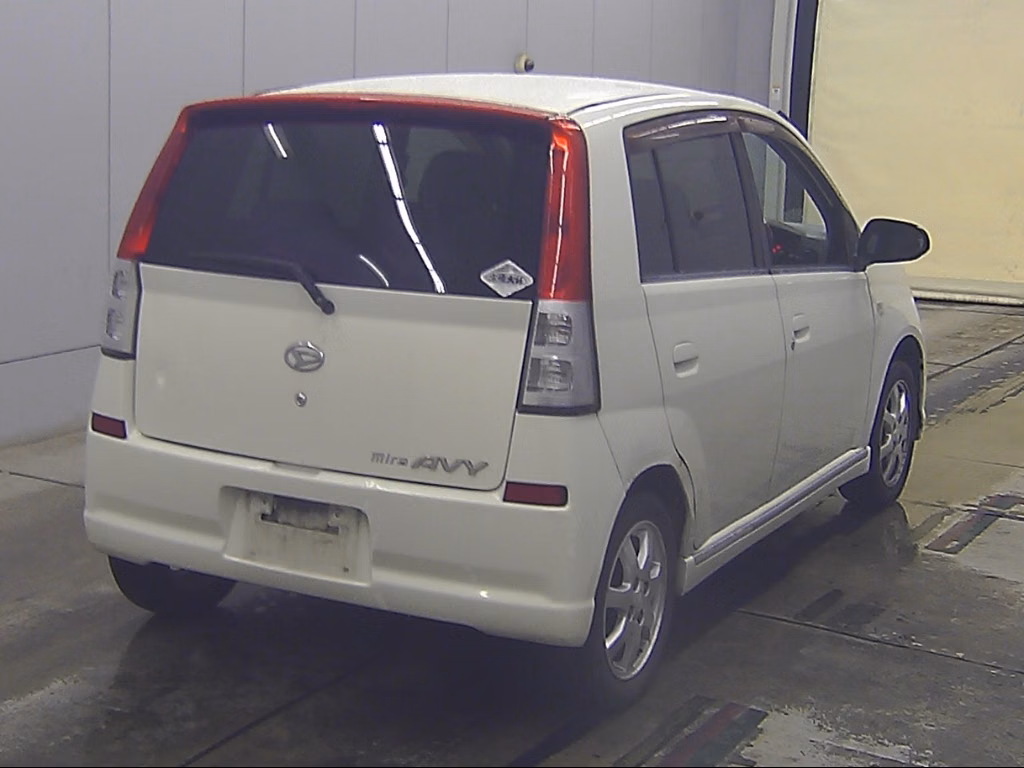 DAIHATSU MIRA AVY