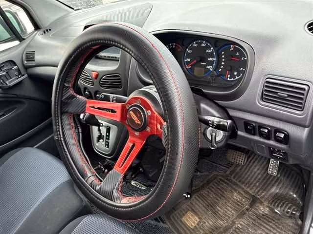 DAIHATSU MAX