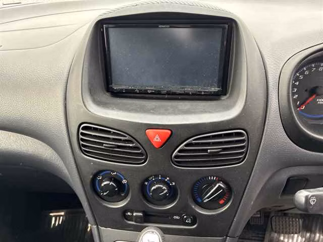 DAIHATSU MAX