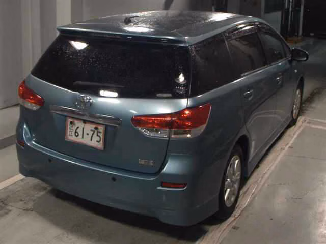 TOYOTA WISH