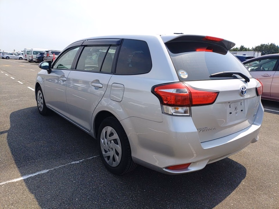 TOYOTA COROLLA FIELDER
