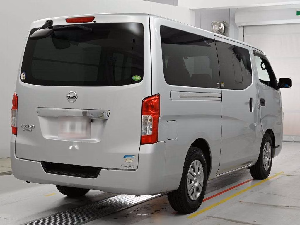 NISSAN NV350 CARAVAN