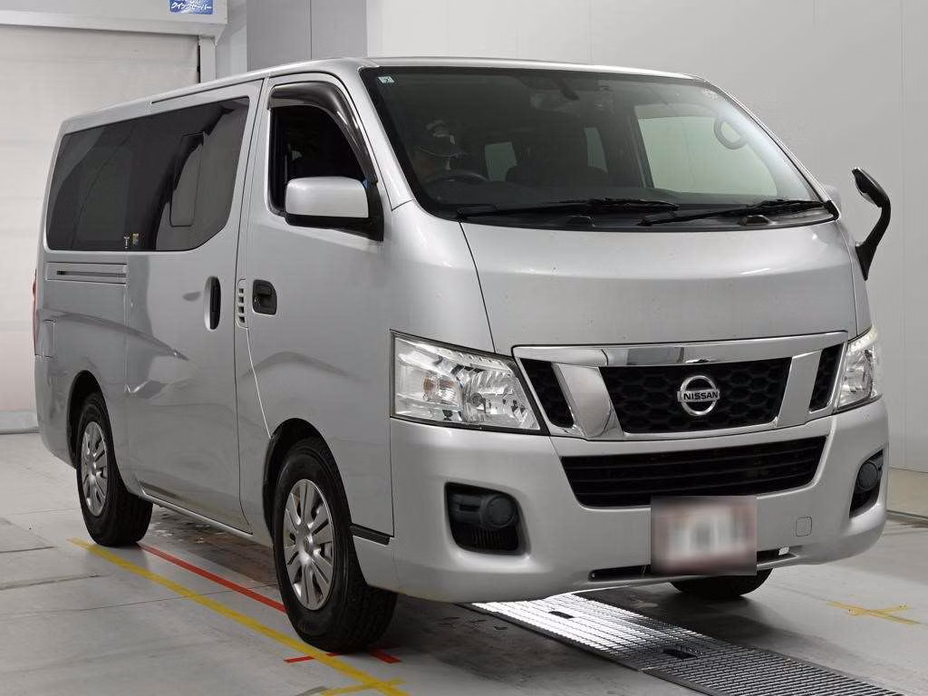 NISSAN NV350 CARAVAN
