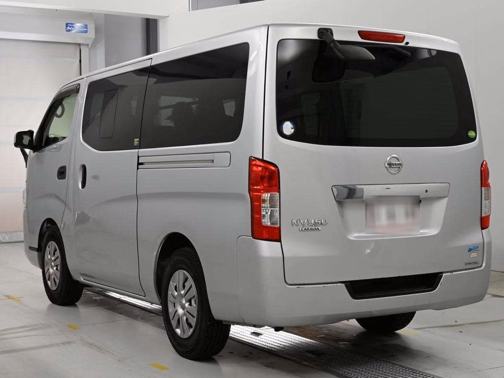 NISSAN NV350 CARAVAN