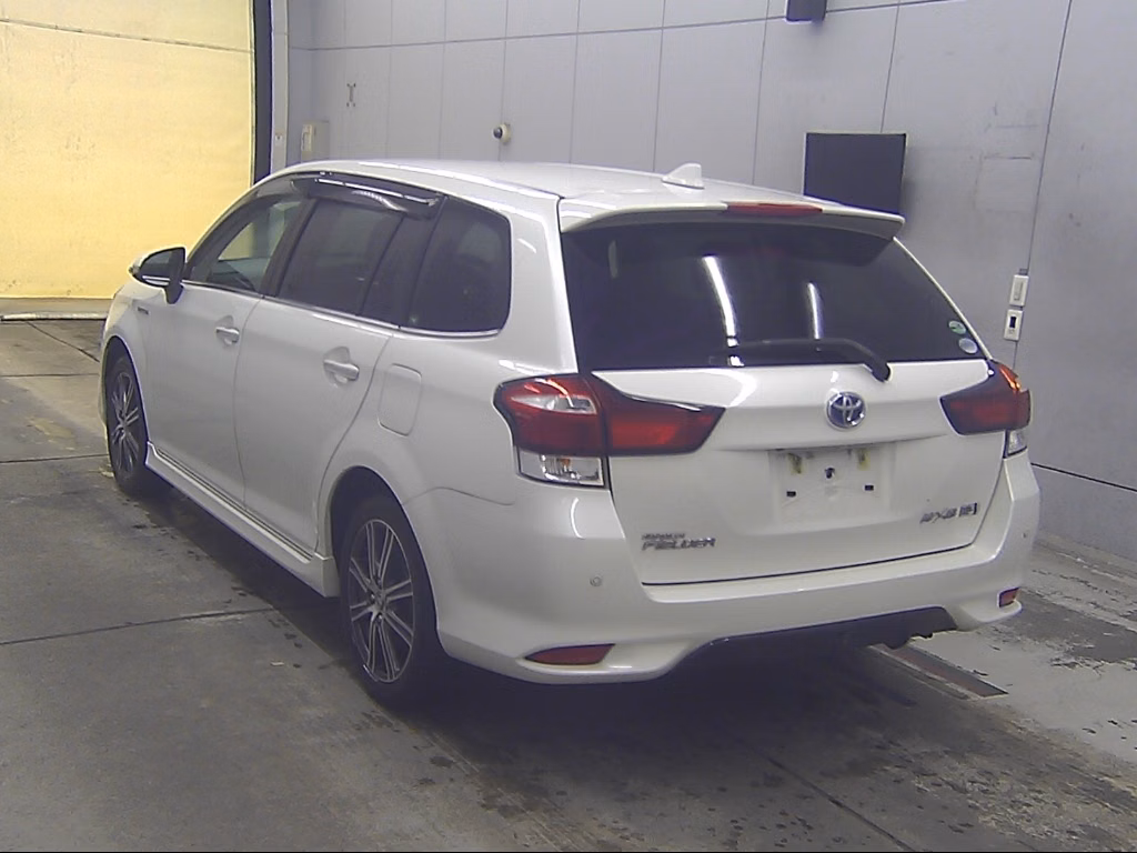TOYOTA COROLLA FIELDER