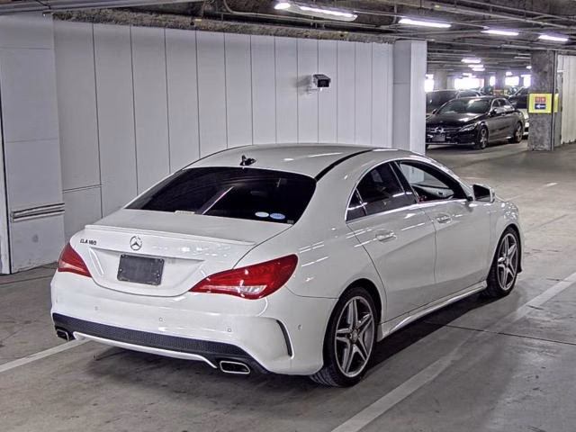 MERCEDES-BENZ CLA-CLASS