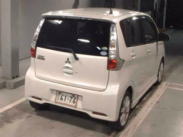 MITSUBISHI EK CUSTOM
