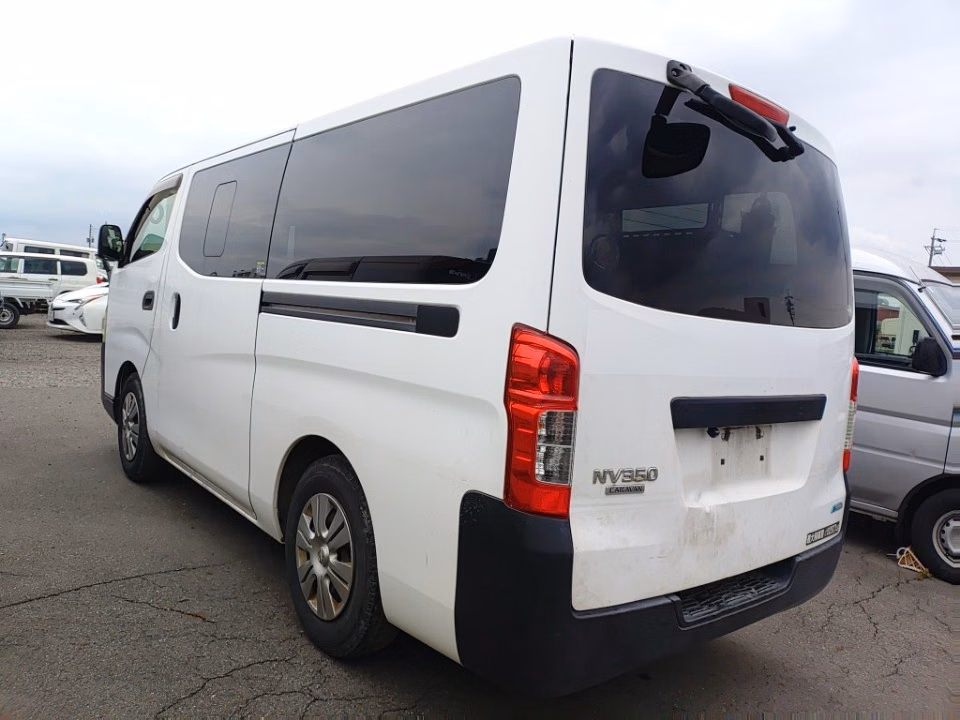 NISSAN NV350 CARAVAN