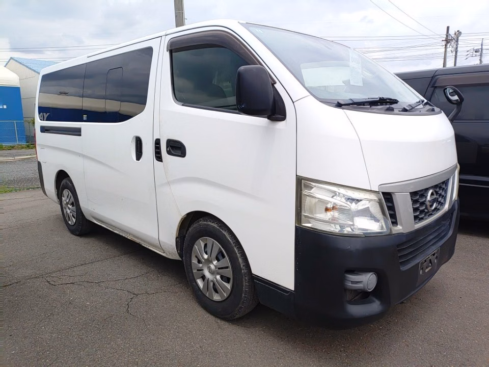 NISSAN NV350 CARAVAN