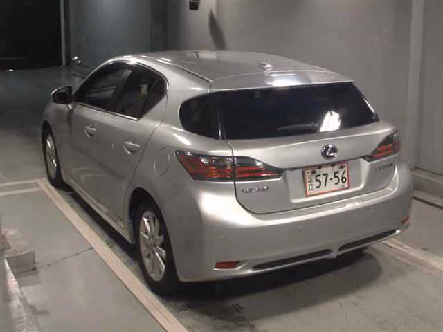 LEXUS CT200H