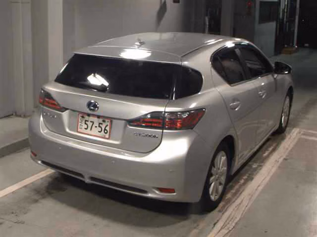 LEXUS CT200H
