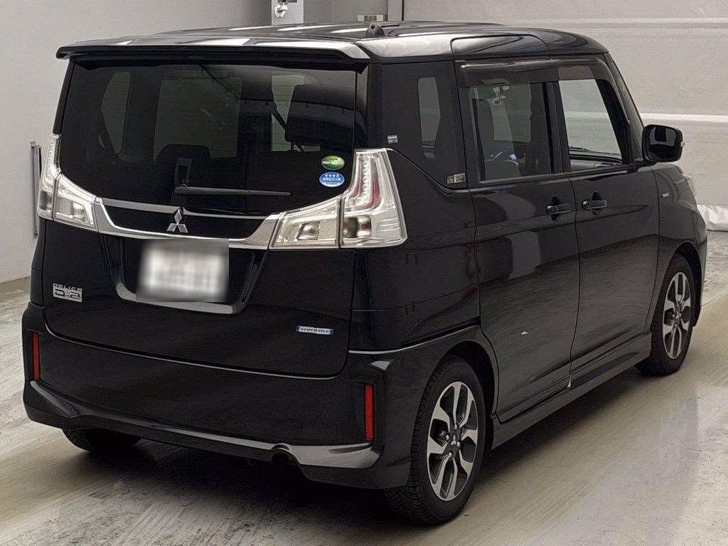 MITSUBISHI DELICA D:2