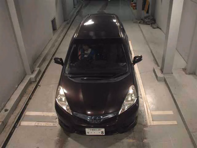 HONDA FIT SHUTTLE