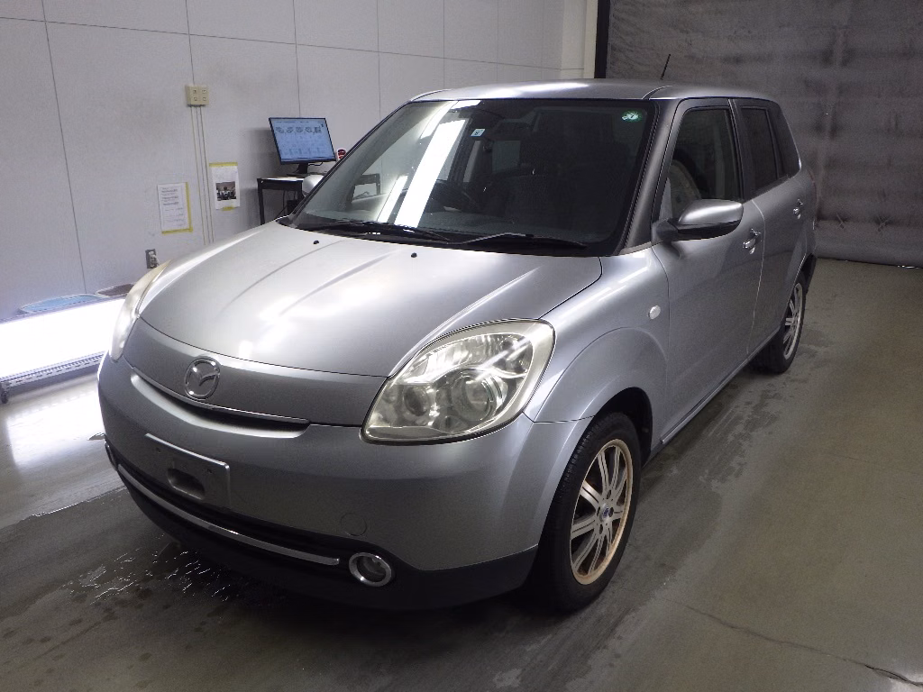 MAZDA VERISA