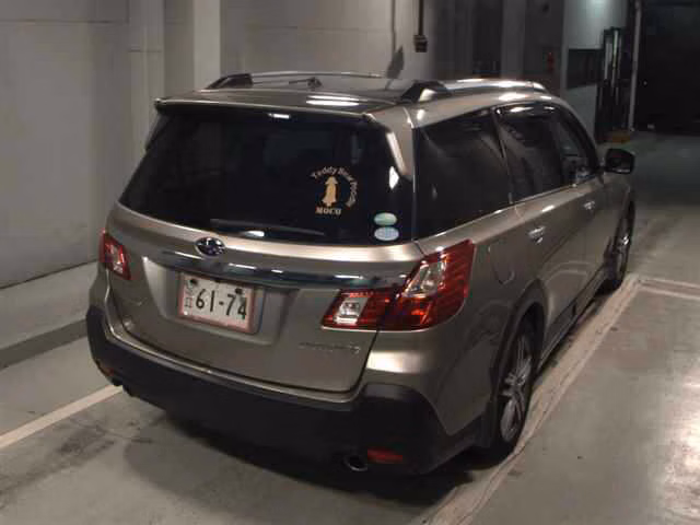 SUBARU EXIGA CROSSOVER 7