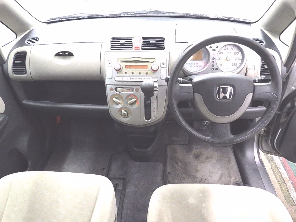 HONDA LIFE