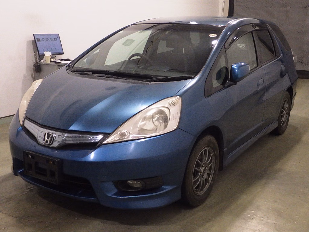 HONDA FIT SHUTTLE