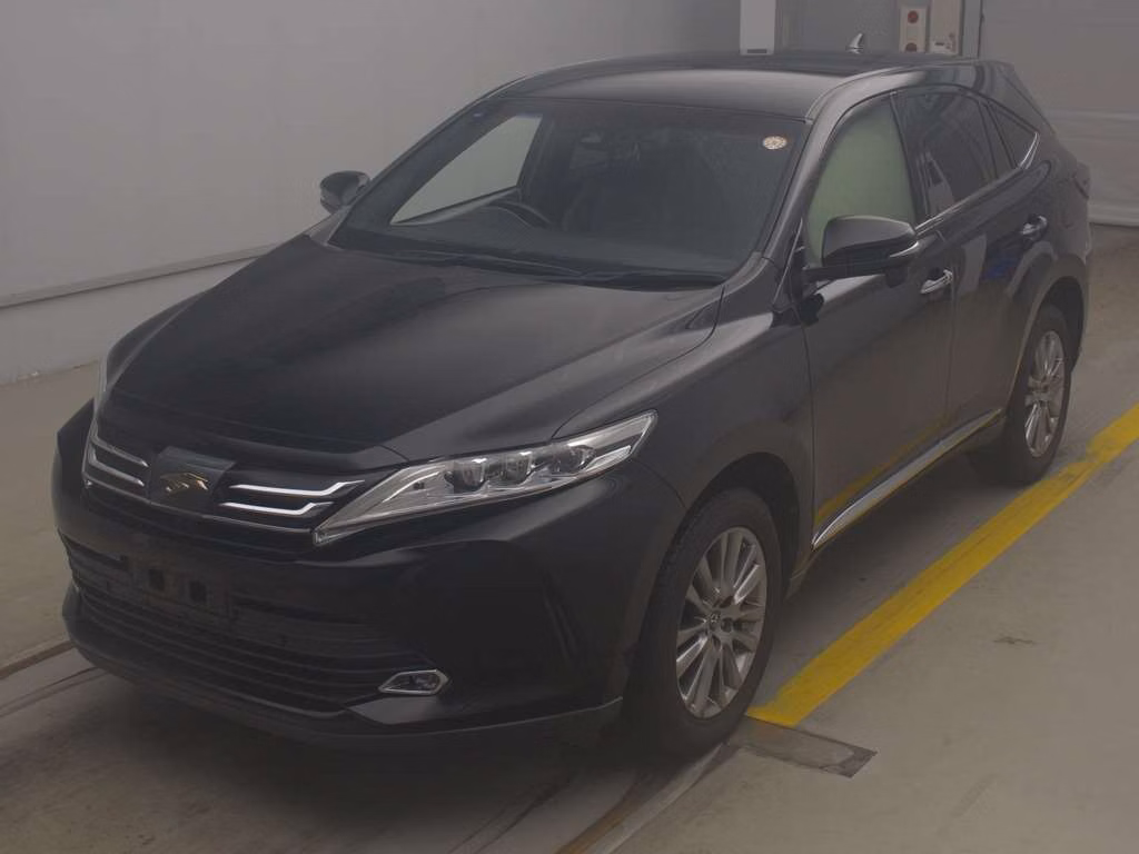 TOYOTA HARRIER