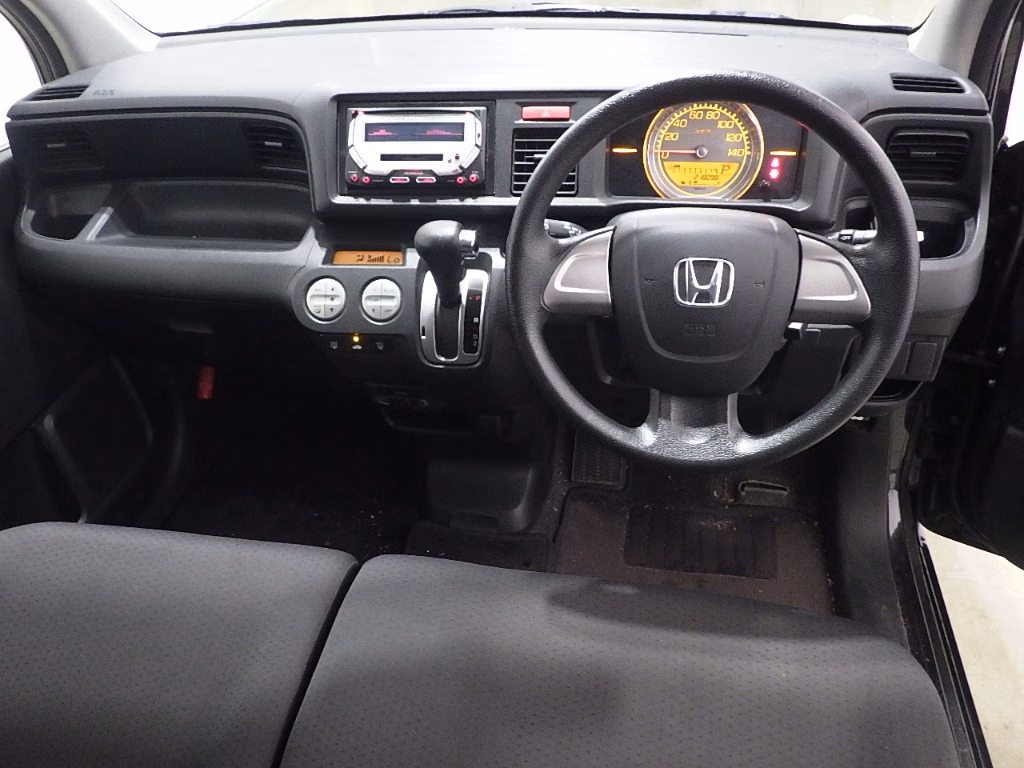 HONDA LIFE