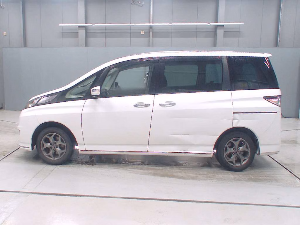 MAZDA BIANTE