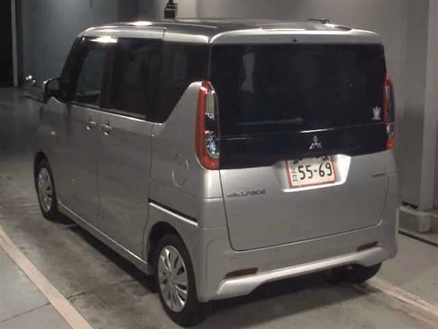 MITSUBISHI EK SPACE