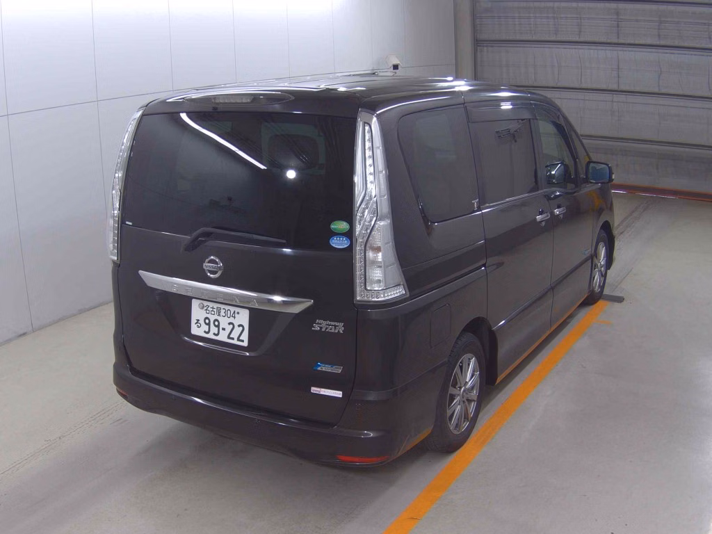 NISSAN SERENA