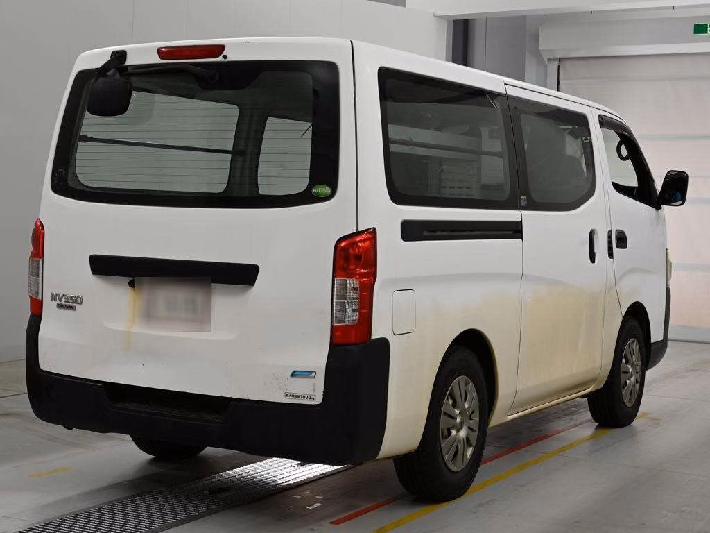 NISSAN NV350 CARAVAN